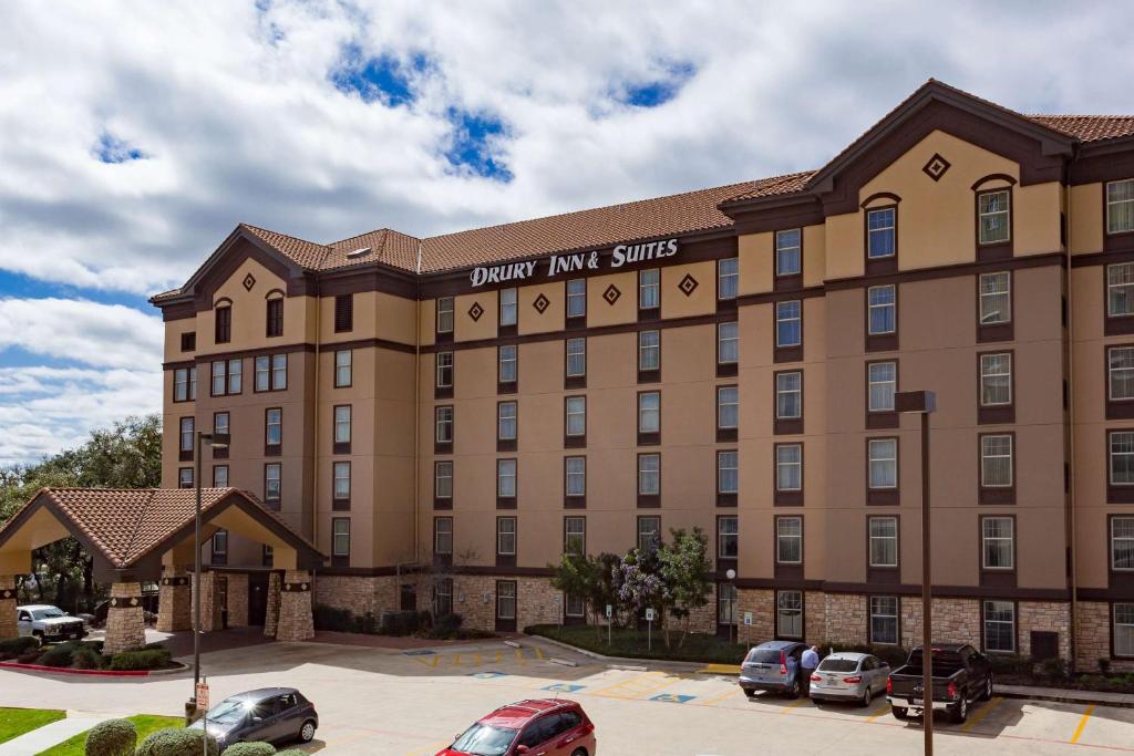 Drury Inn & Suites San Antonio North Stone Oak Image