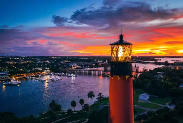 Jupiter Inlet Lighthouse Image