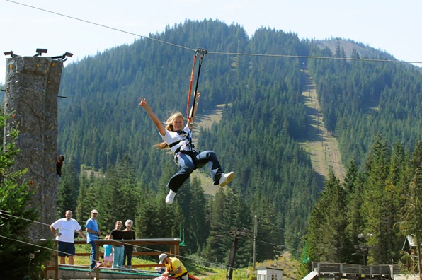 Zipline in Mount Hood