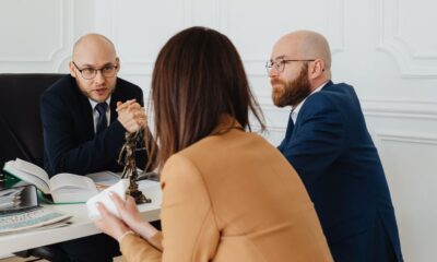 Car accident lawyer consulting with a client in a Georgia law office