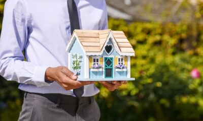 Real estate agent showing a Florida home to prospective buyers